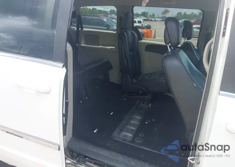 2013 Chrysler Town & Country Touring from USA, damaged, VIN 2C4RC1BG3DR675349